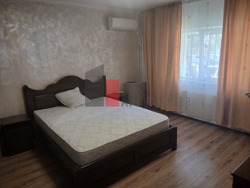 Vitan Mall, inchiriere garsoniera.